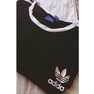 Adidas T-Shirt
